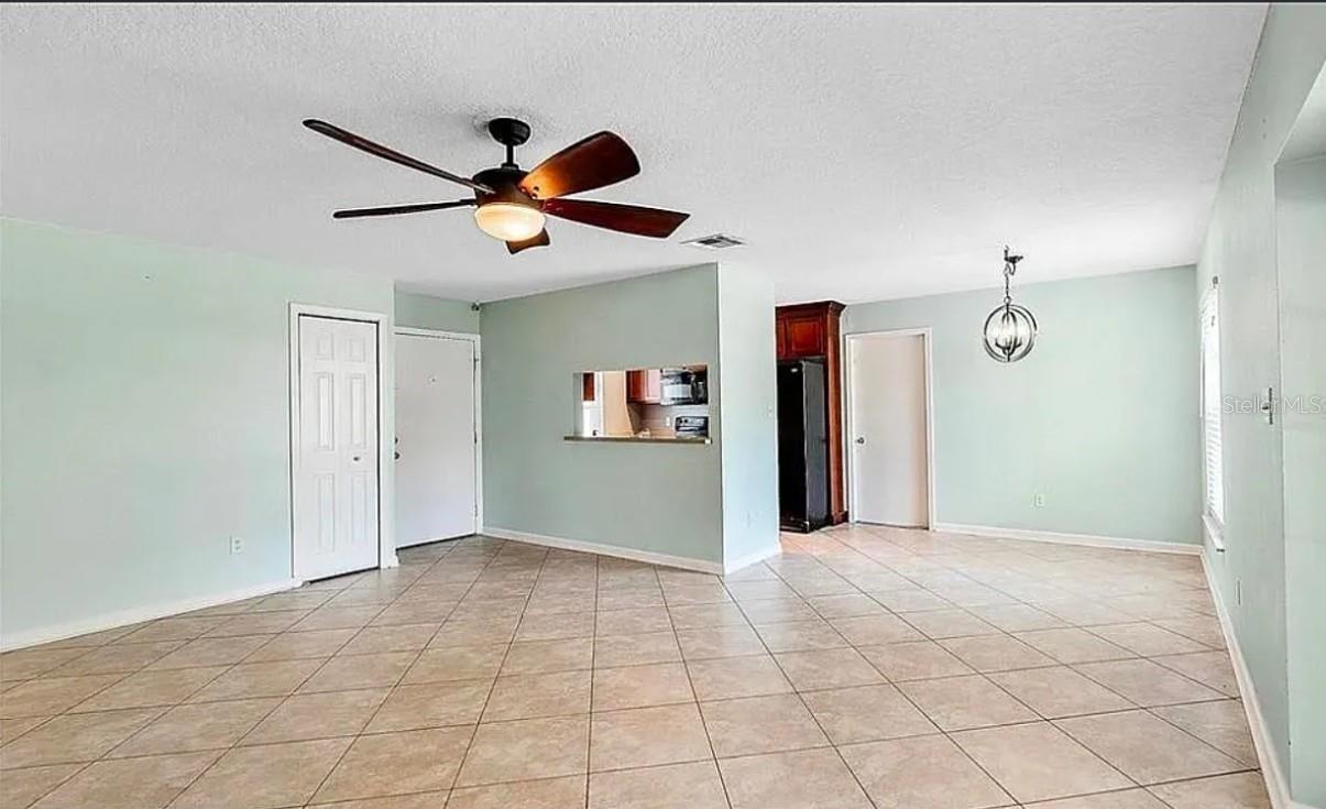 120 Bent Oak Ct Property Photo 11