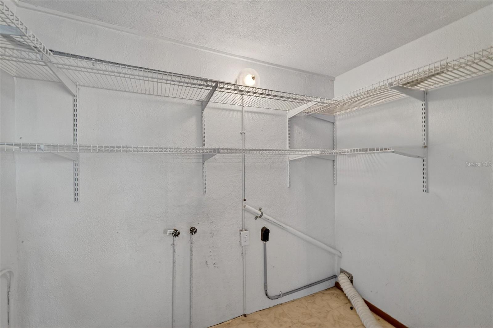 1961 Carolina Ave Property Photo 36