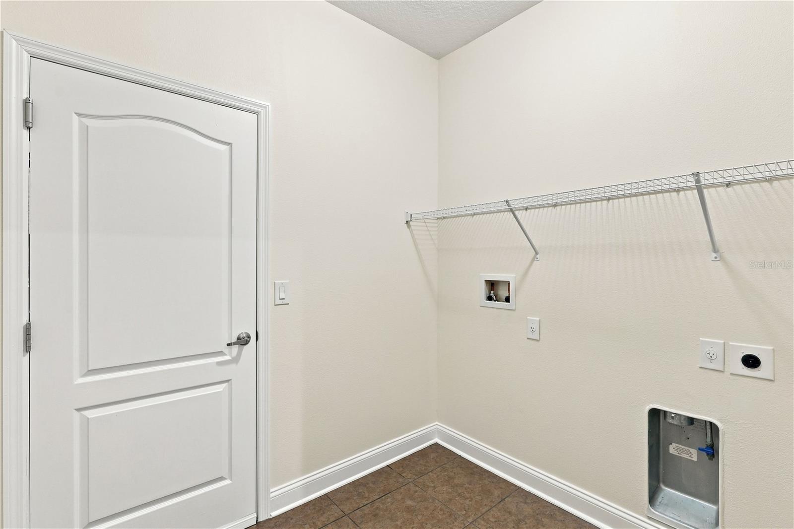 175 Ancona Ave Property Photo 36