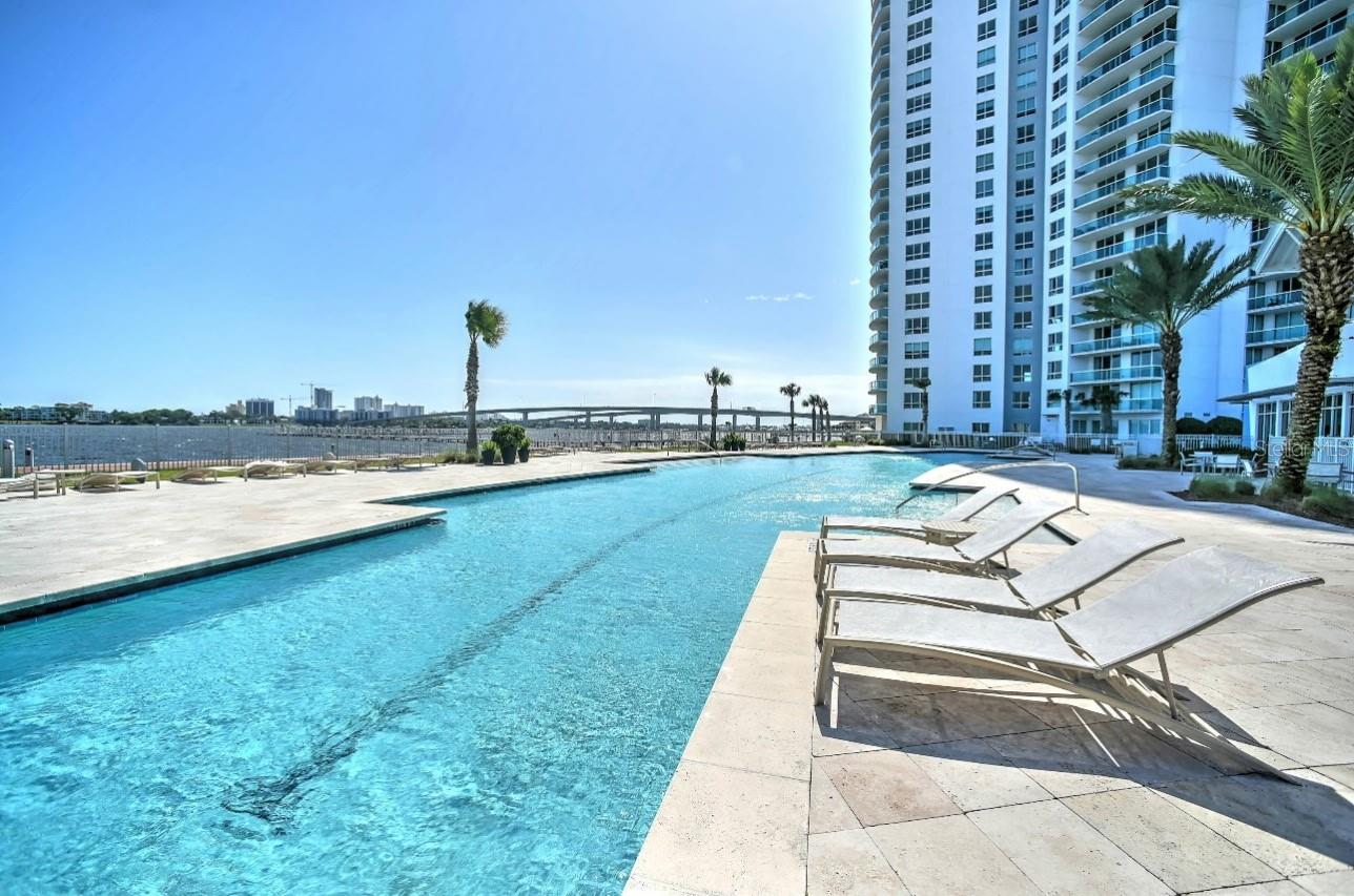 231 Riverside Dr #1504-1 Property Photo 27
