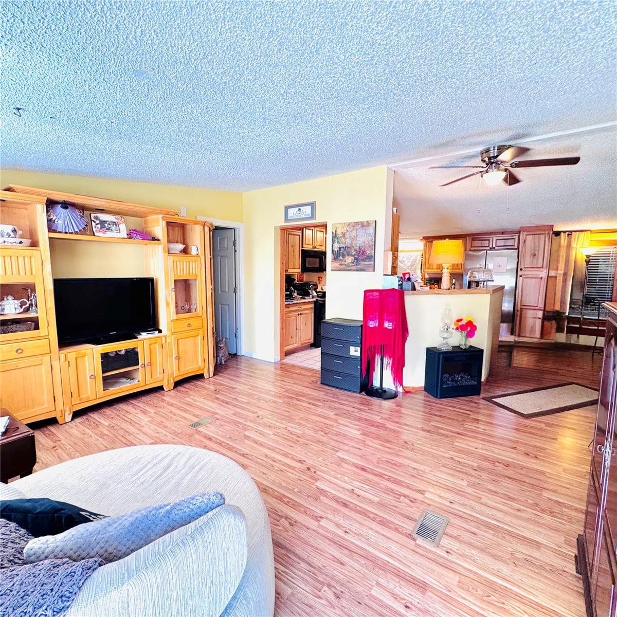 1301 Avenue D Property Photo 4