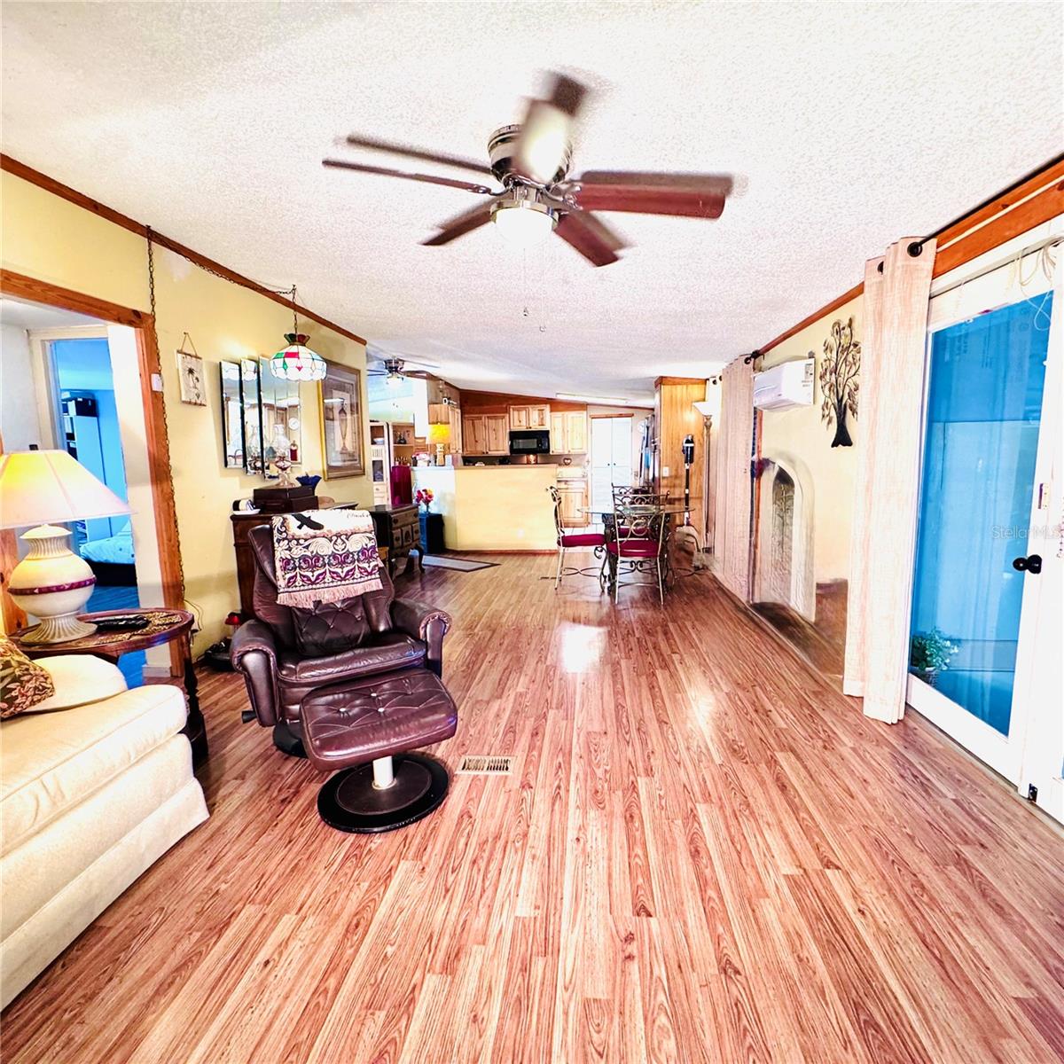 1301 Avenue D Property Photo 12