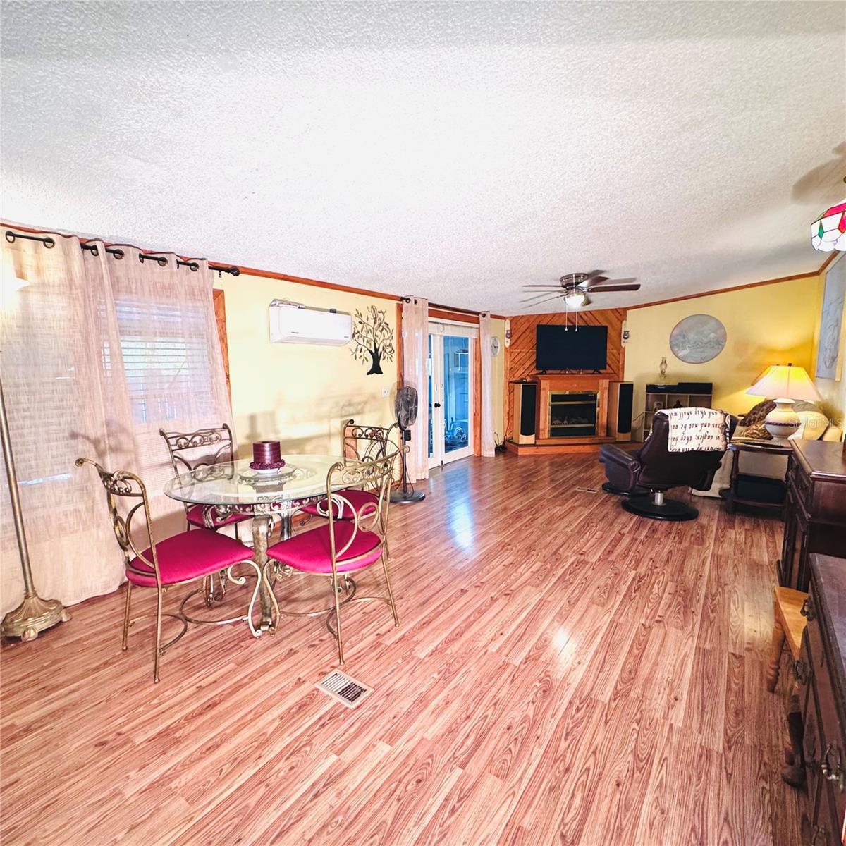 1301 Avenue D Property Photo 13
