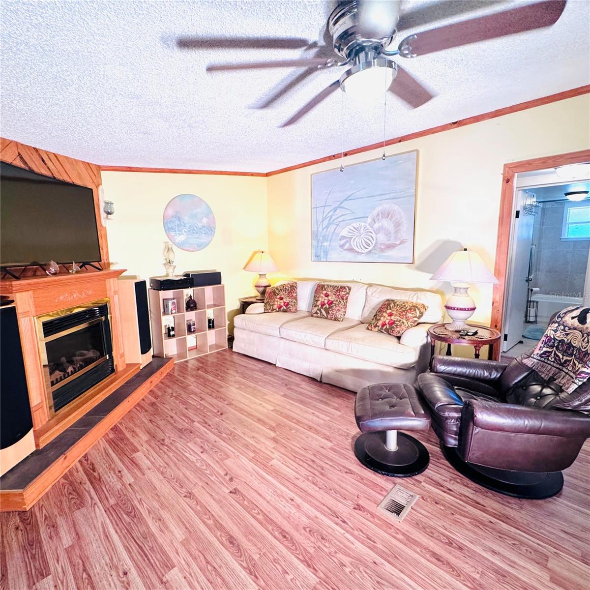 1301 Avenue D Property Photo 15