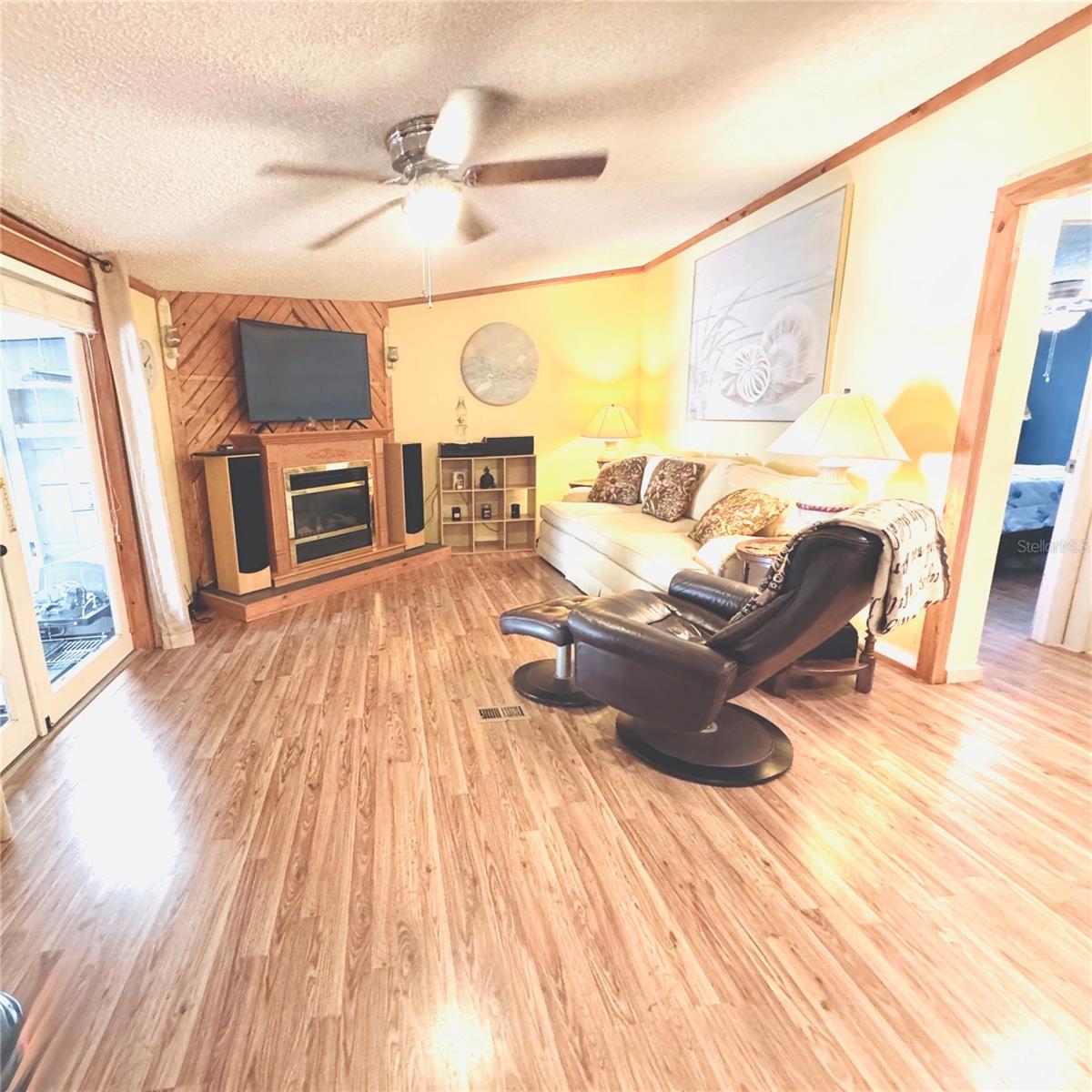 1301 Avenue D Property Photo 16