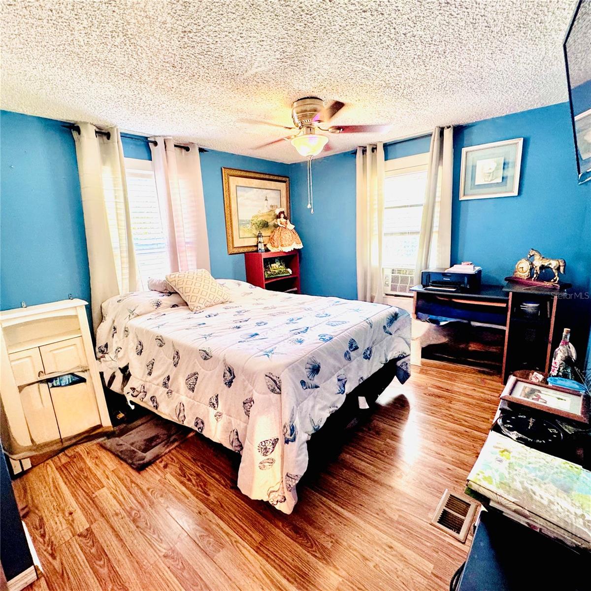 1301 Avenue D Property Photo 21
