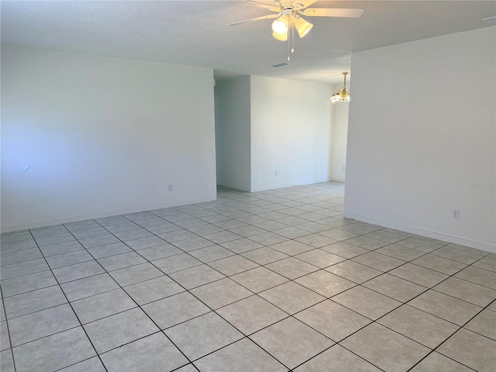 192 Ponce De Leon Dr Property Photo 7