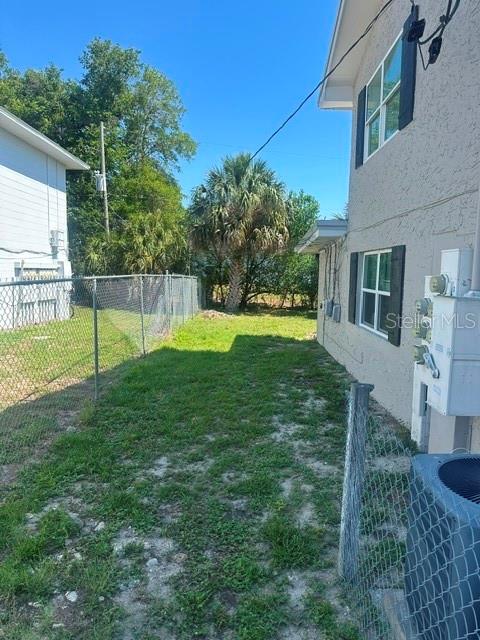 112 Caribbean St Property Photo 7