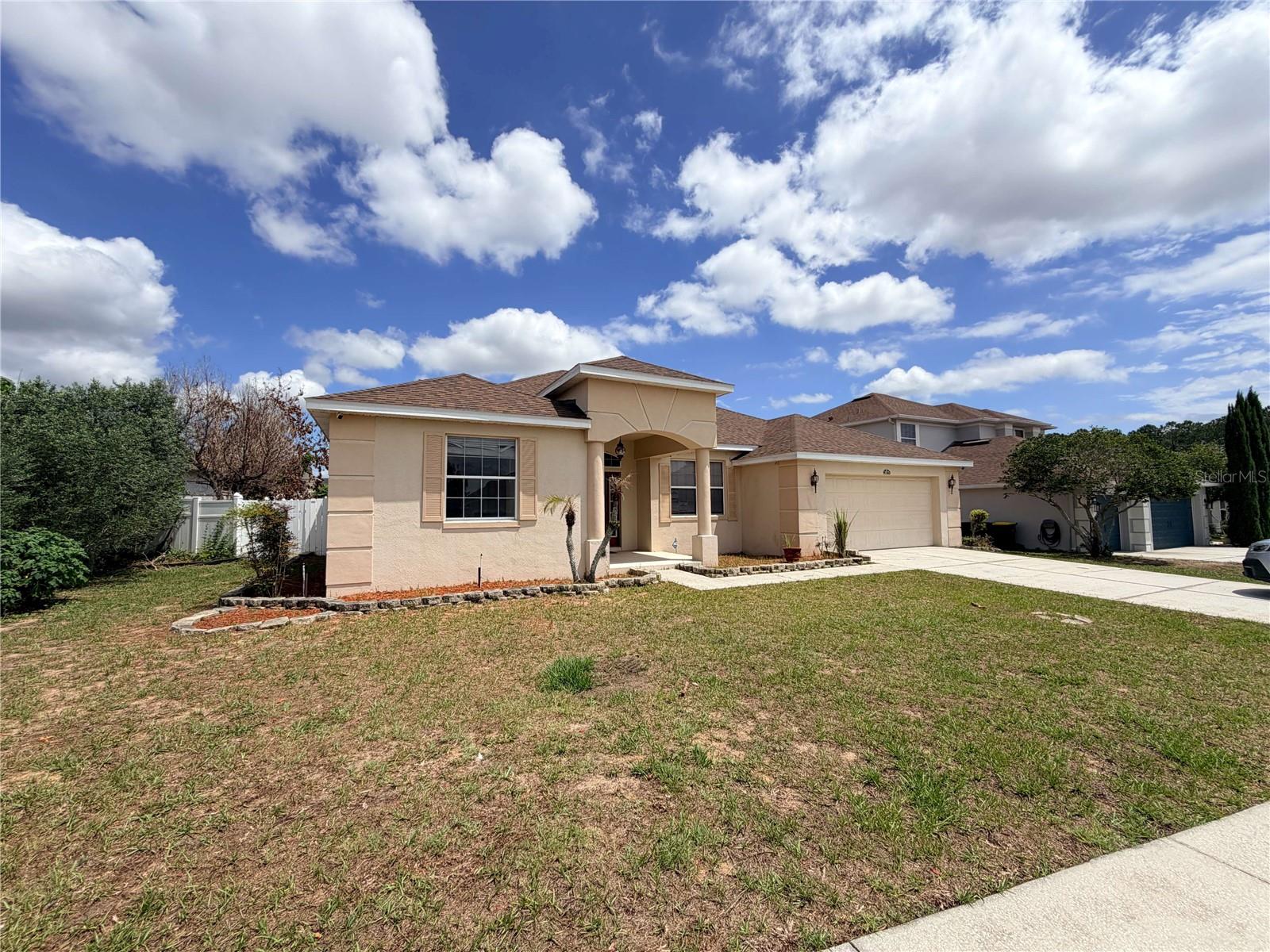 2875 BEAVER RIDGE LOOP Property Photo 1