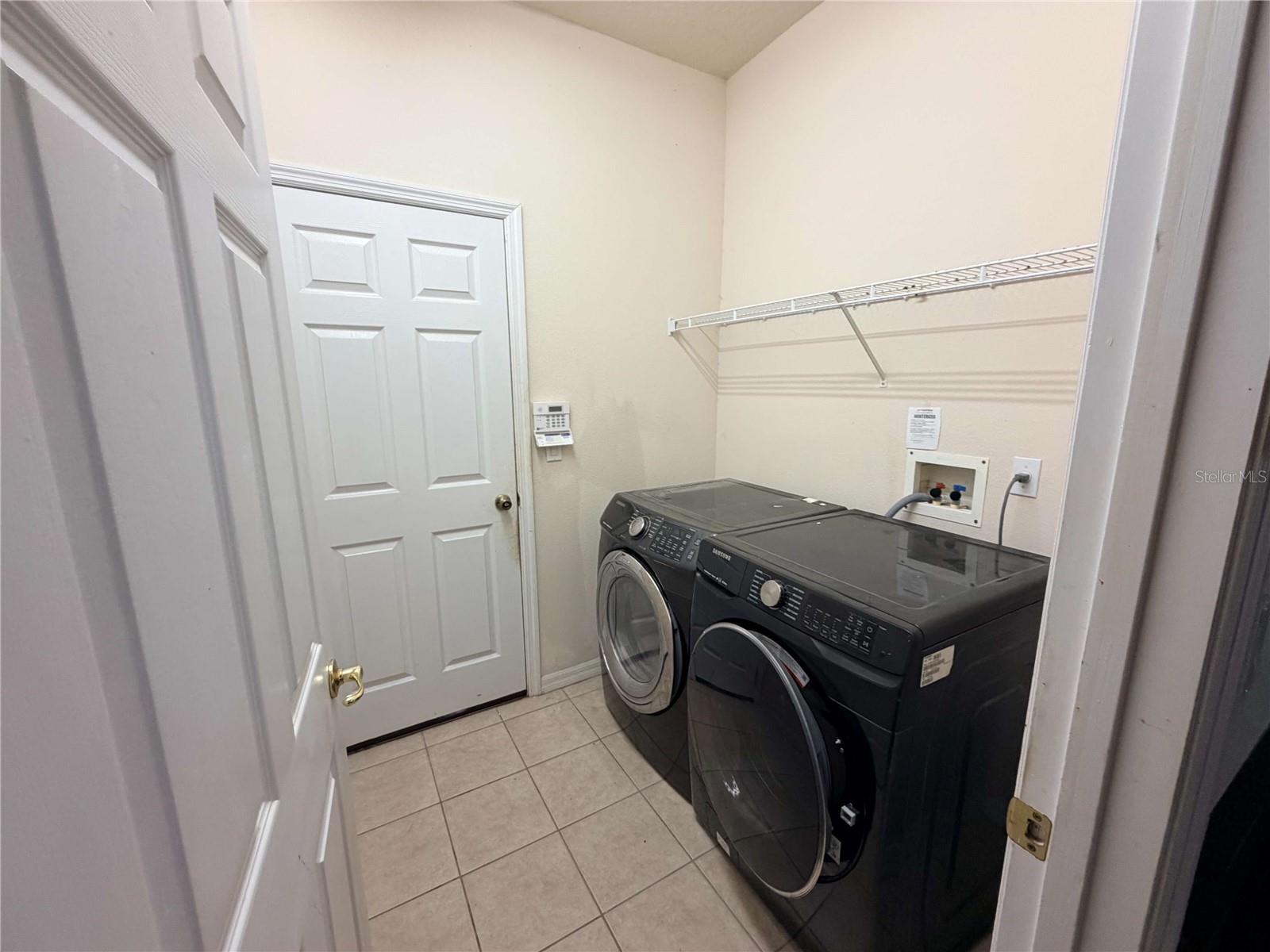 2875 Beaver Ridge Loop Property Photo 10
