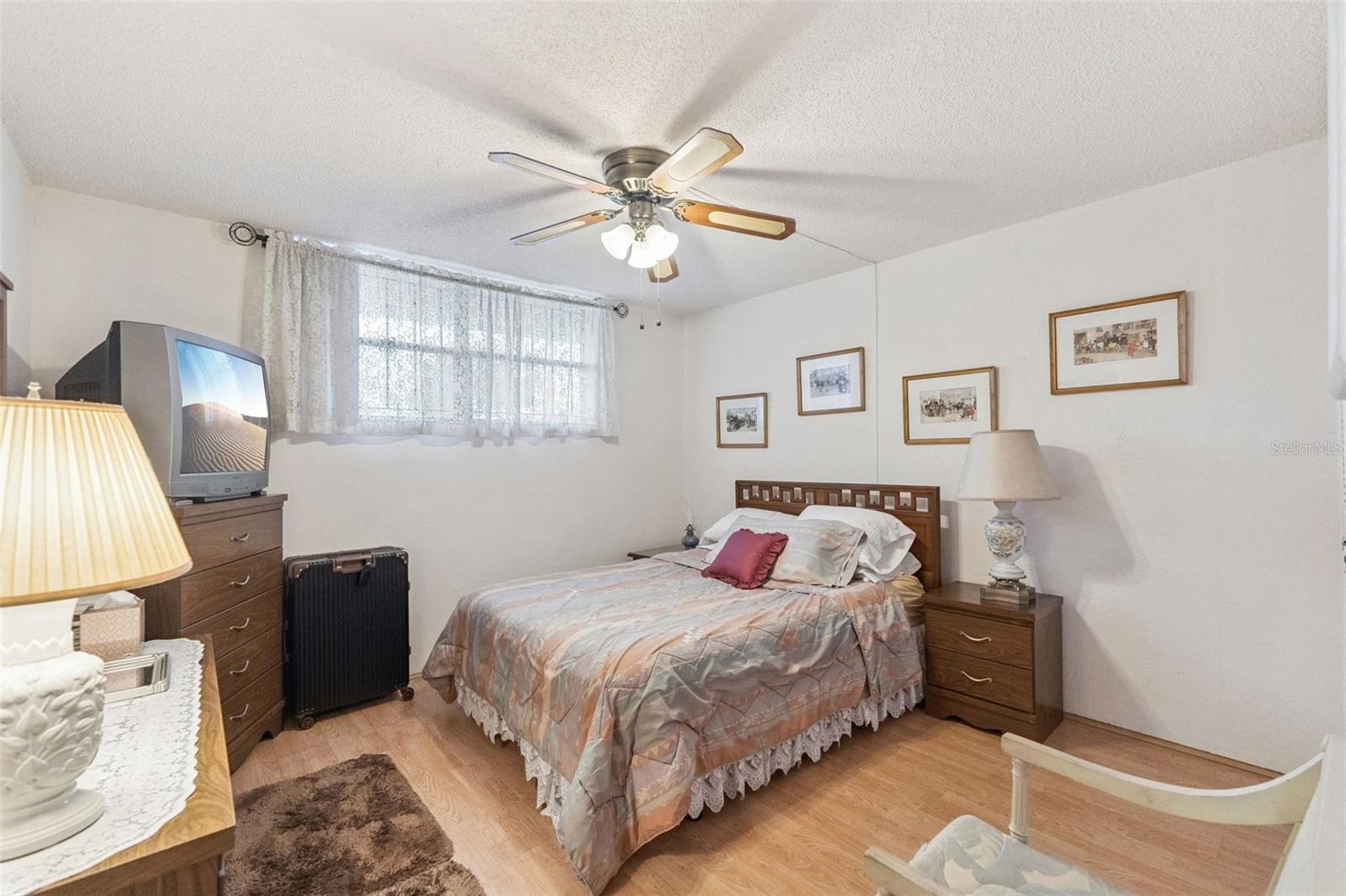 325 Wilder Blvd #103 Property Photo 24