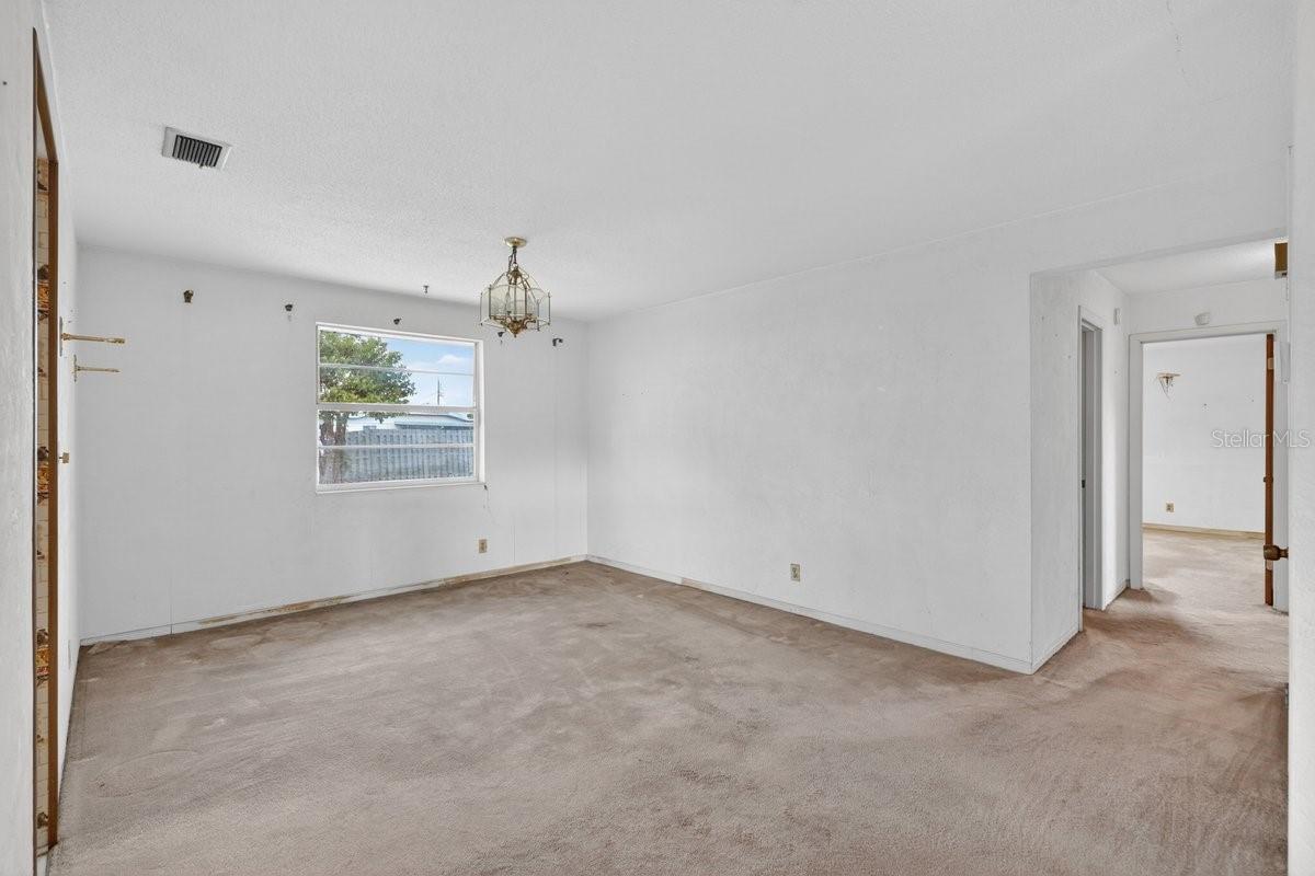2342 Citrus Ave Property Photo 8