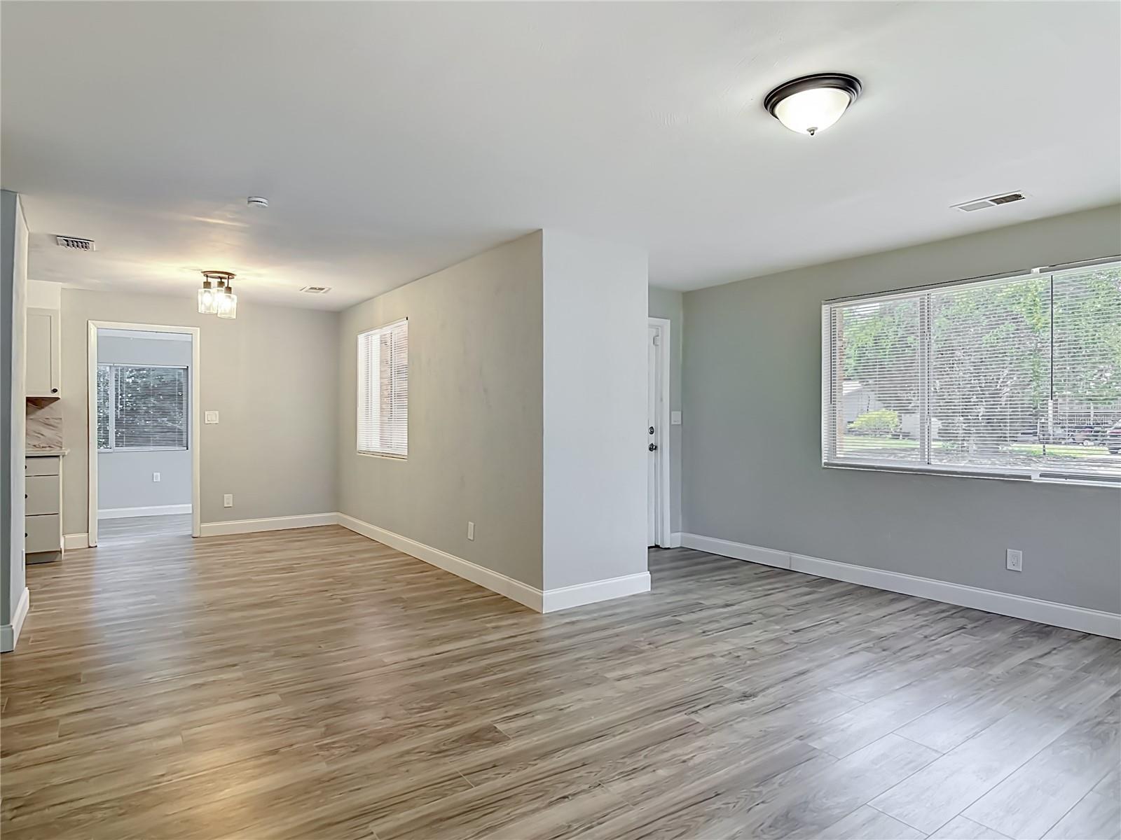 1495 Granada Ave Property Photo 2