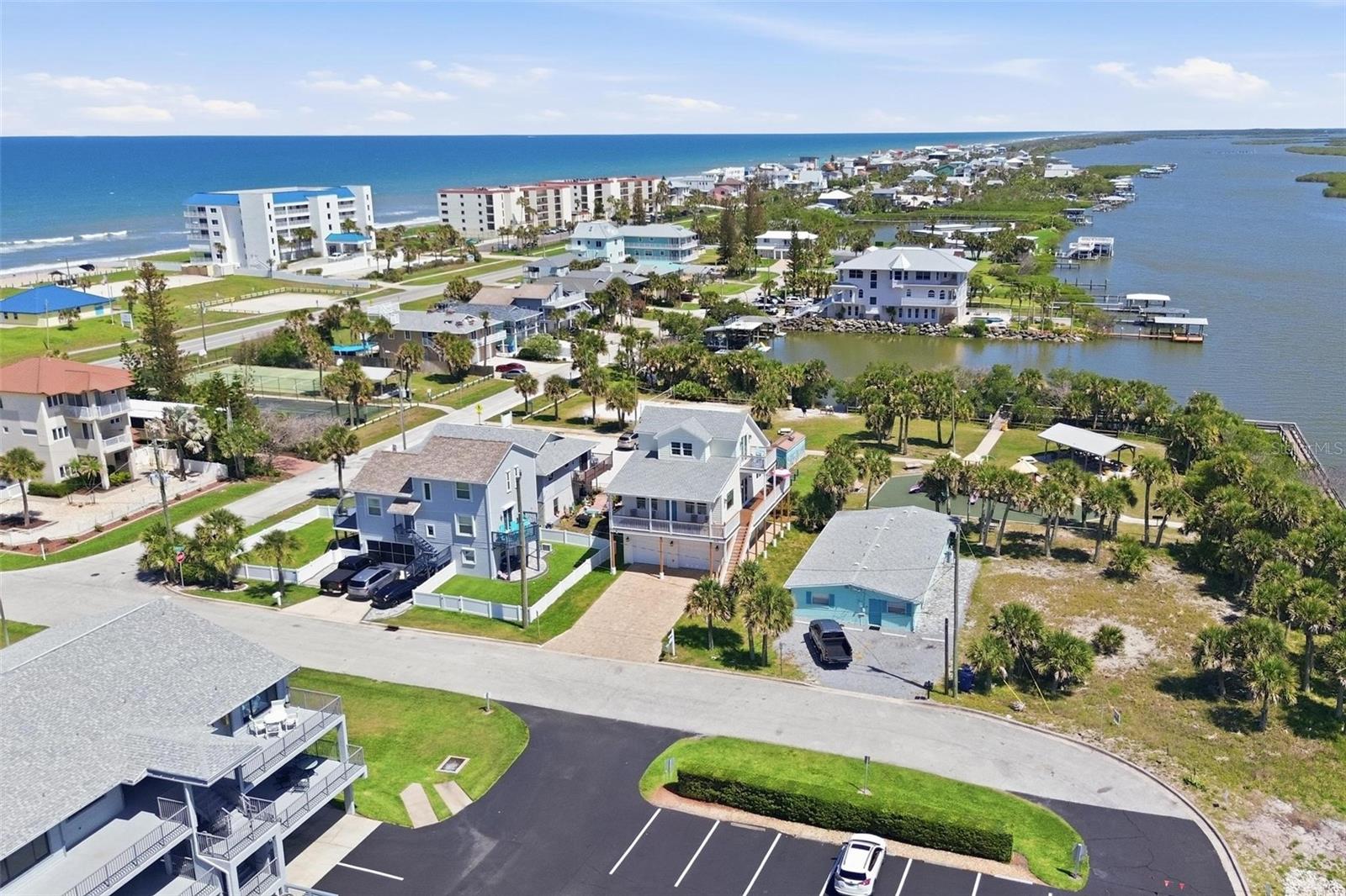 856 Ladyfish Ave Property Photo 3