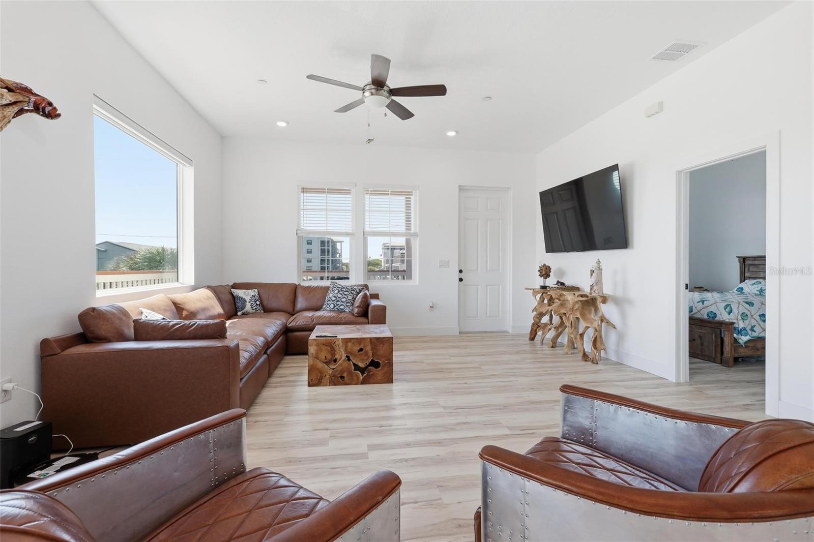 856 Ladyfish Ave Property Photo 12