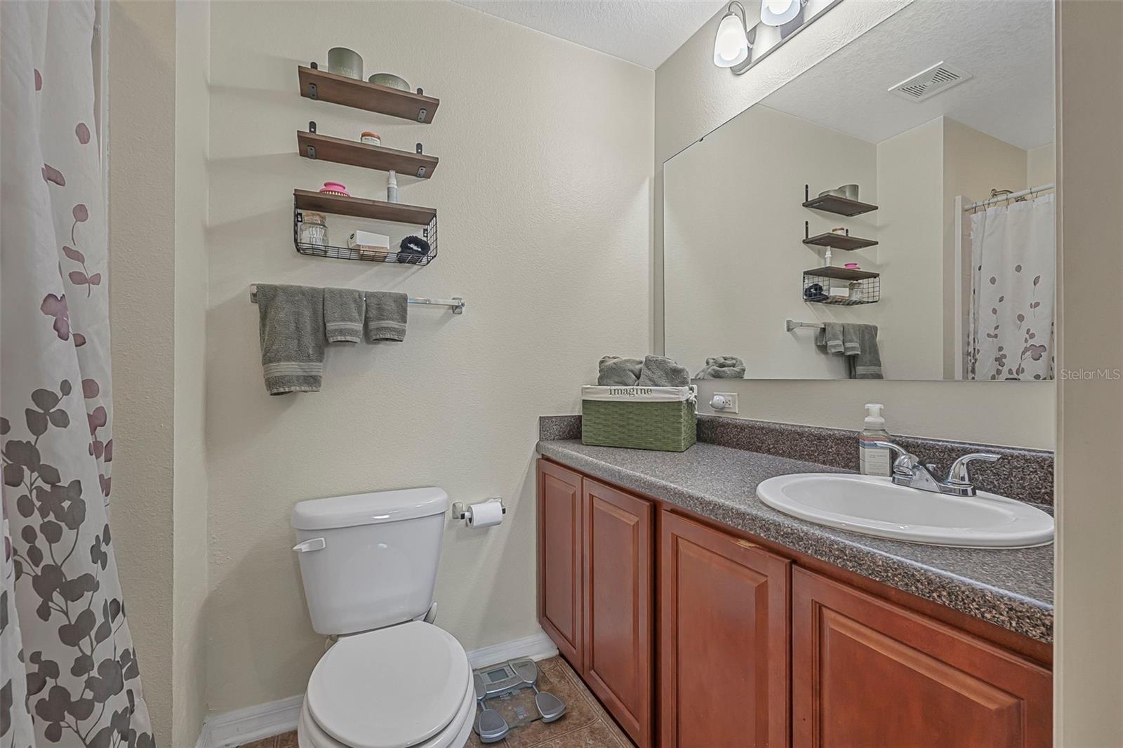 120 Los Arbor Dr Property Photo 23