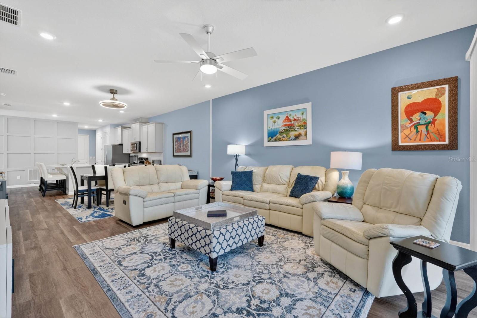 2708 Kinsale Ln Property Photo 6