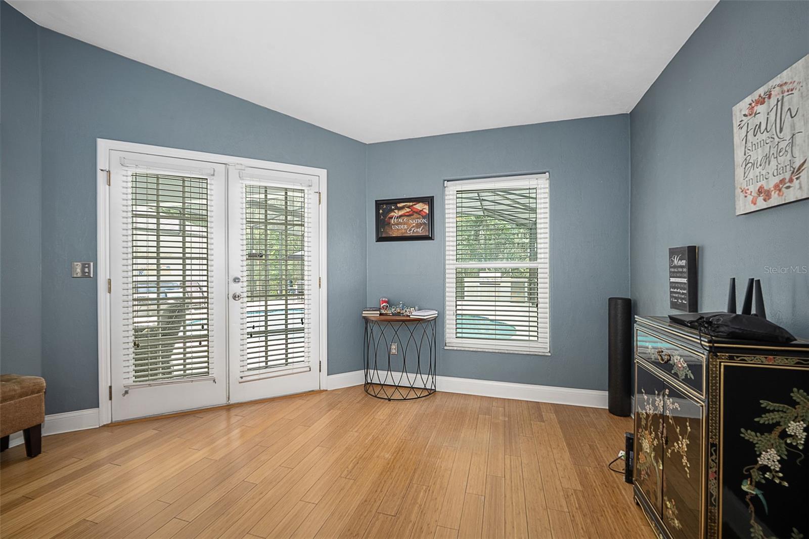 10 Cotton Mill Ct Property Photo 32