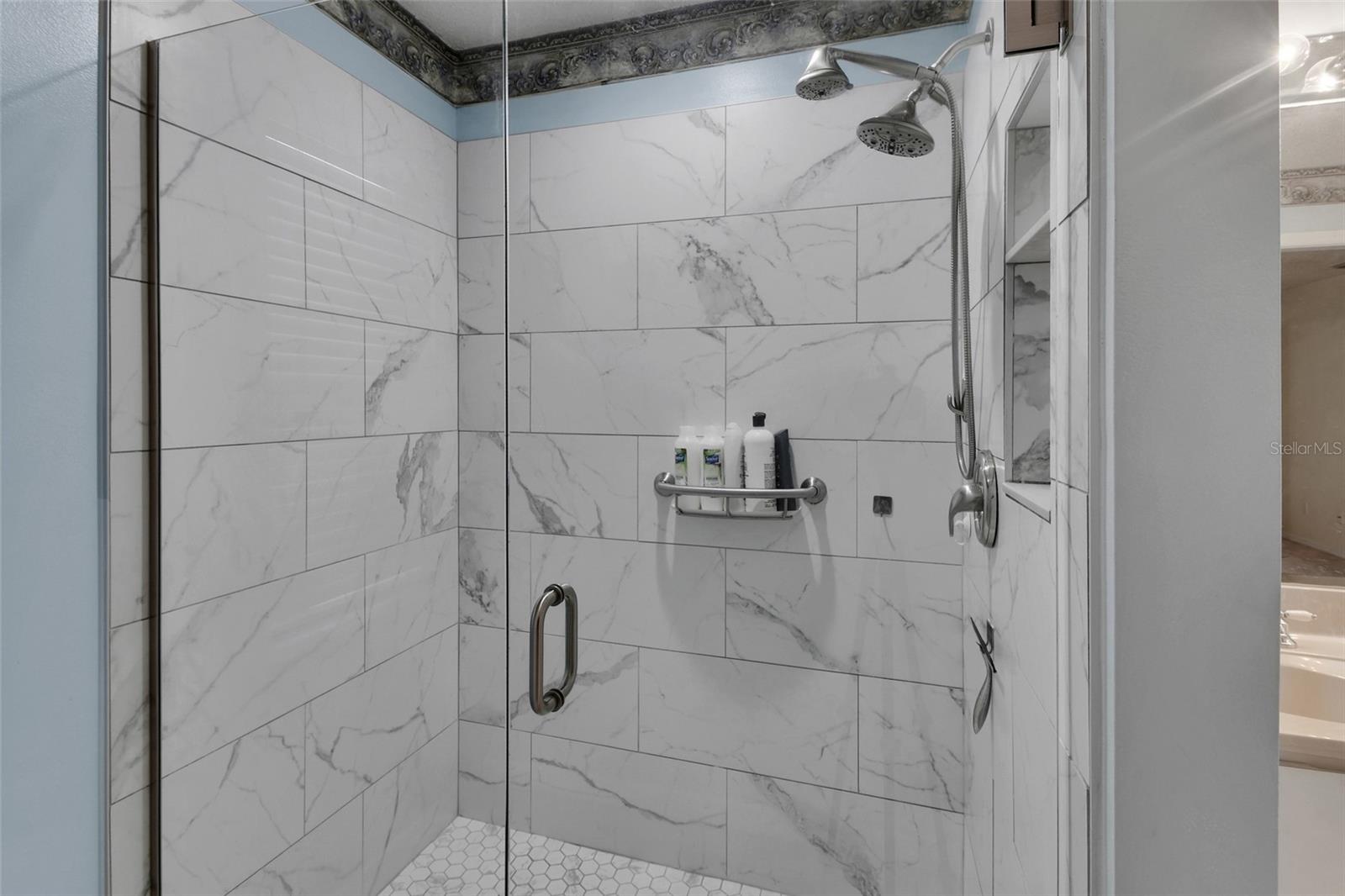 2465 Royal Rd Property Photo 27