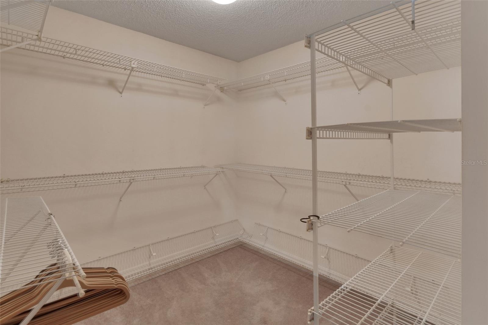 2465 Royal Rd Property Photo 28