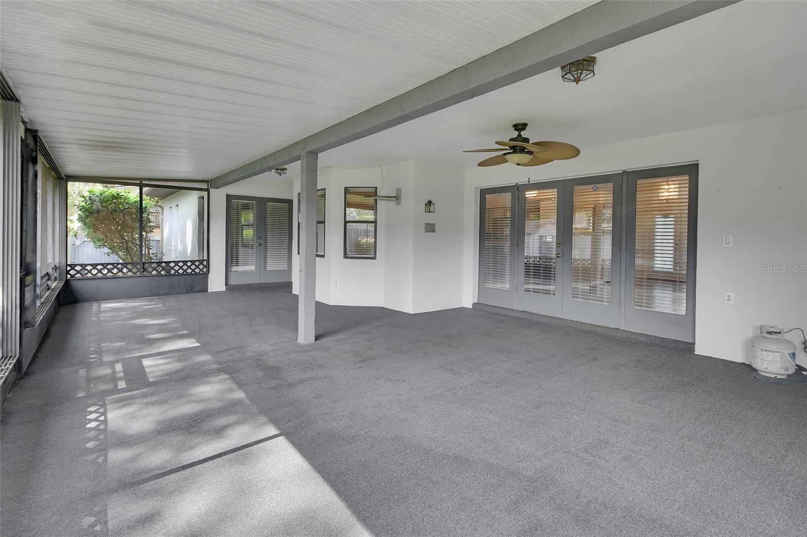 2465 Royal Rd Property Photo 41
