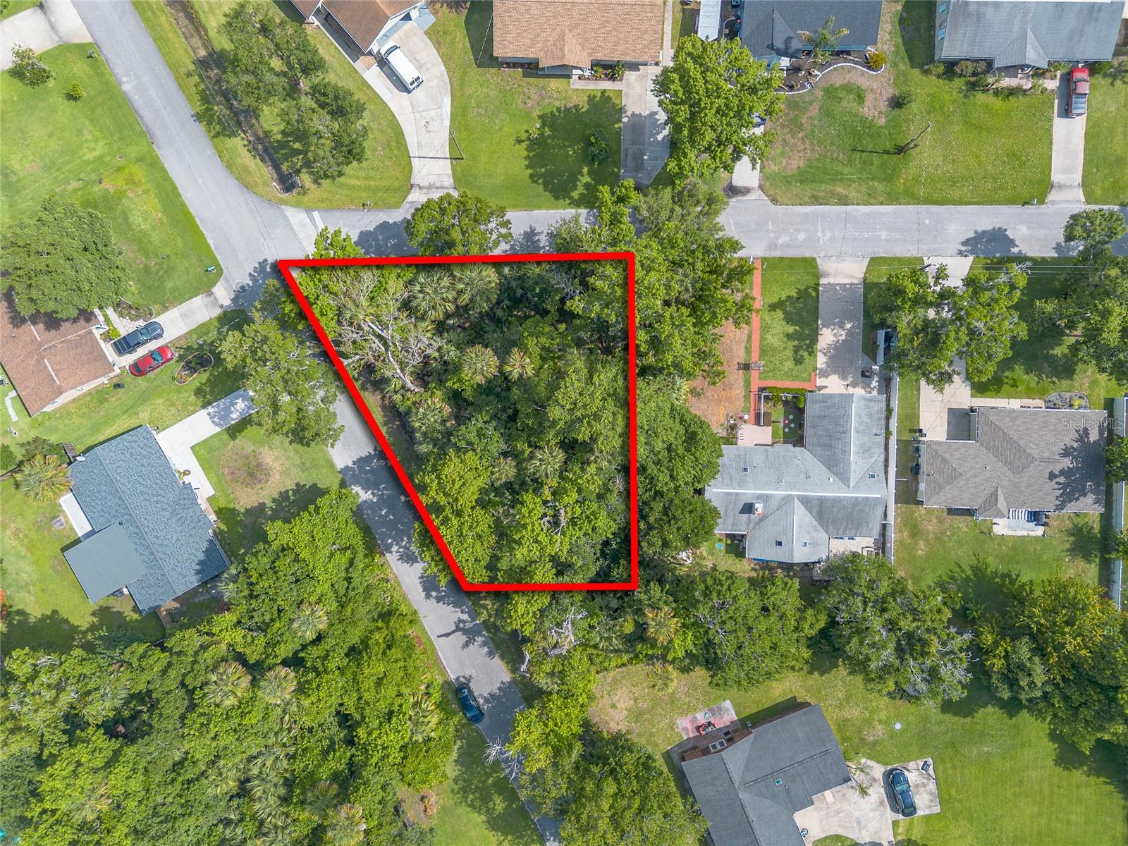 2433 Claire Ave Property Photo 1