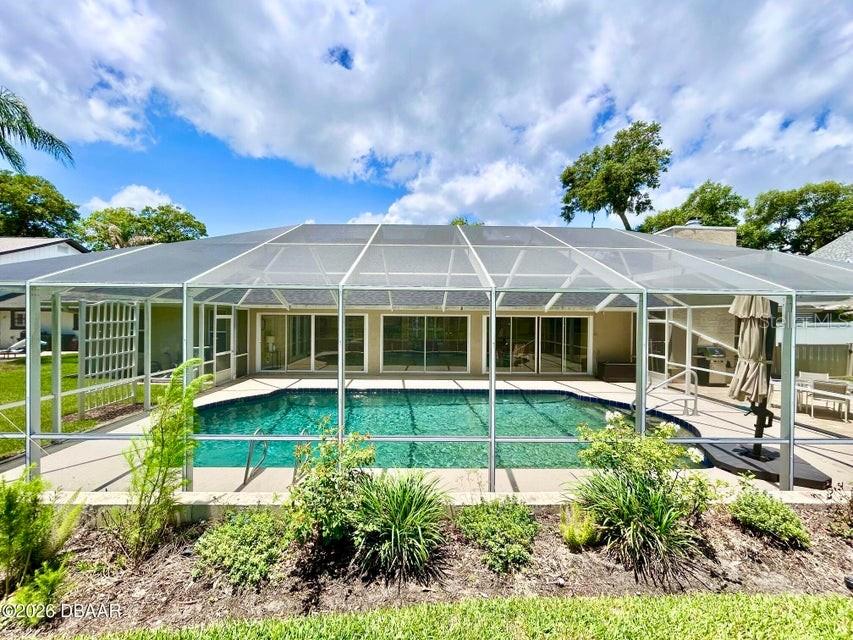 123 Rio Pinar Dr Property Photo 4