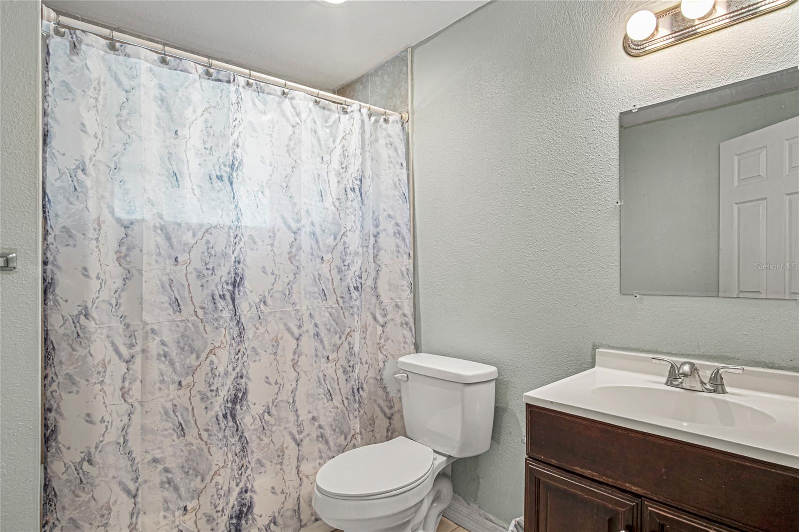 4588 Parker Ave Property Photo 15