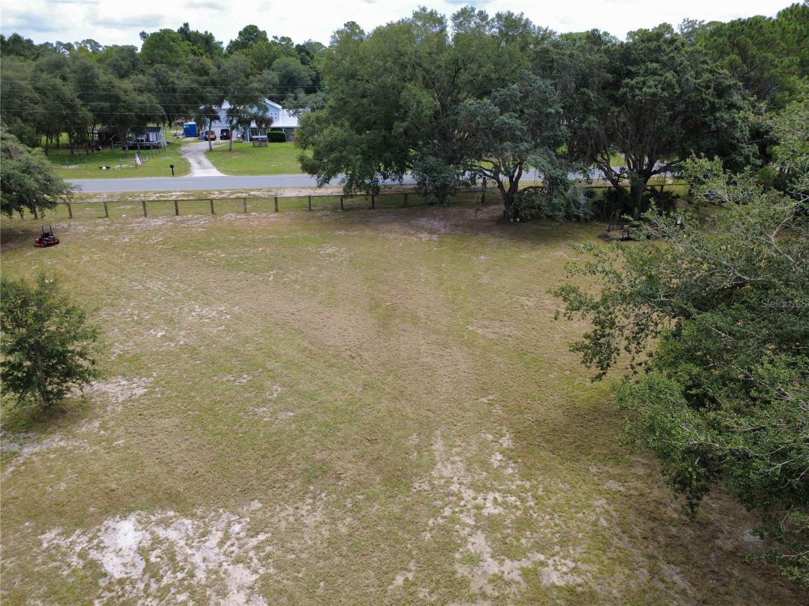 38045 County Road 439 Property Photo 7
