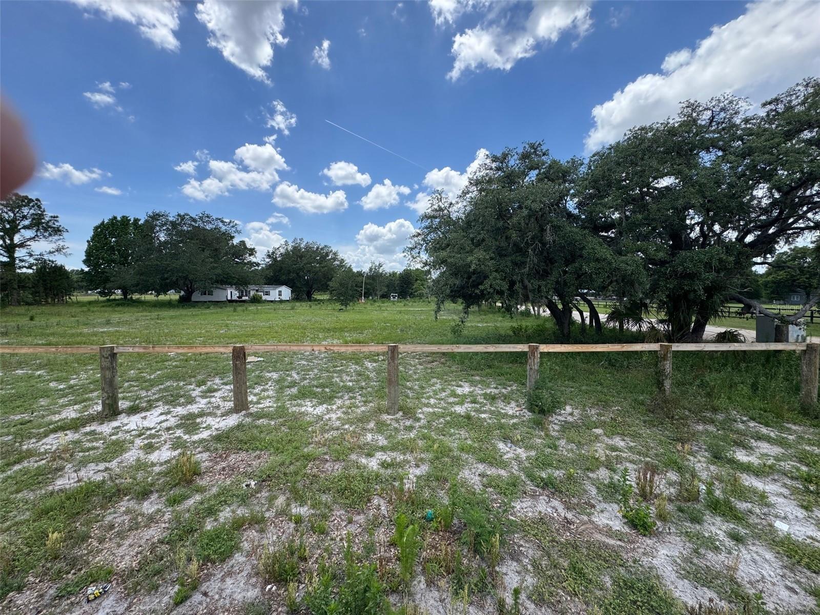 38045 County Road 439 Property Photo 10