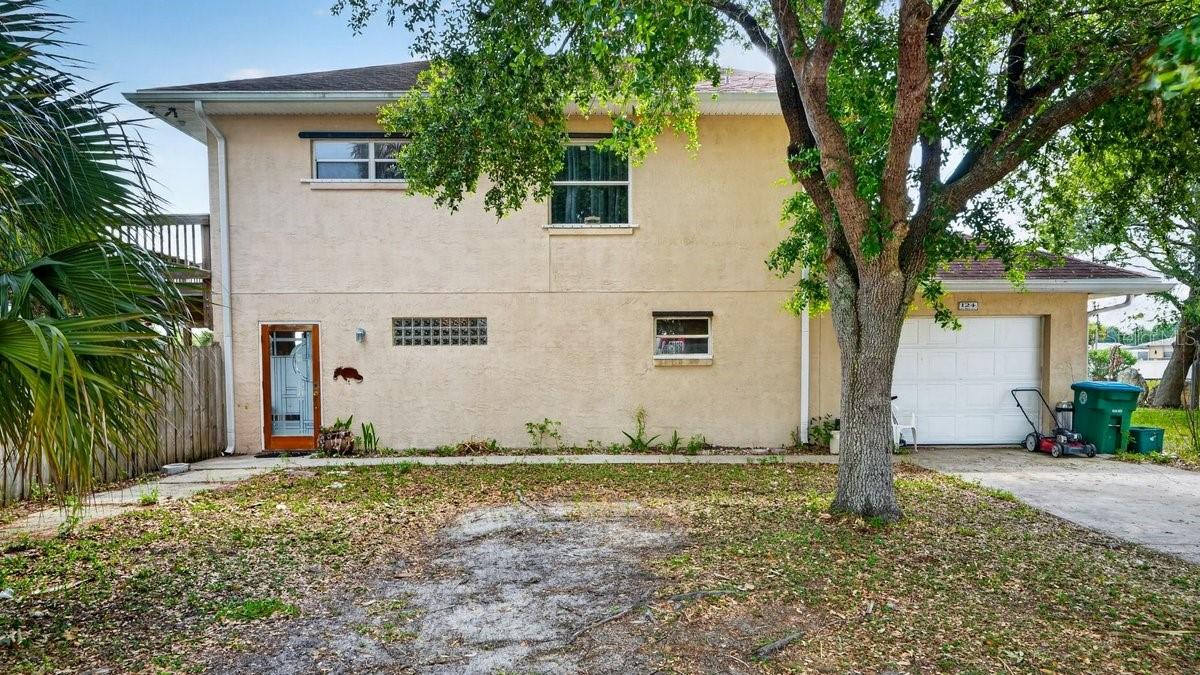 124 Randle Ave Property Photo 1