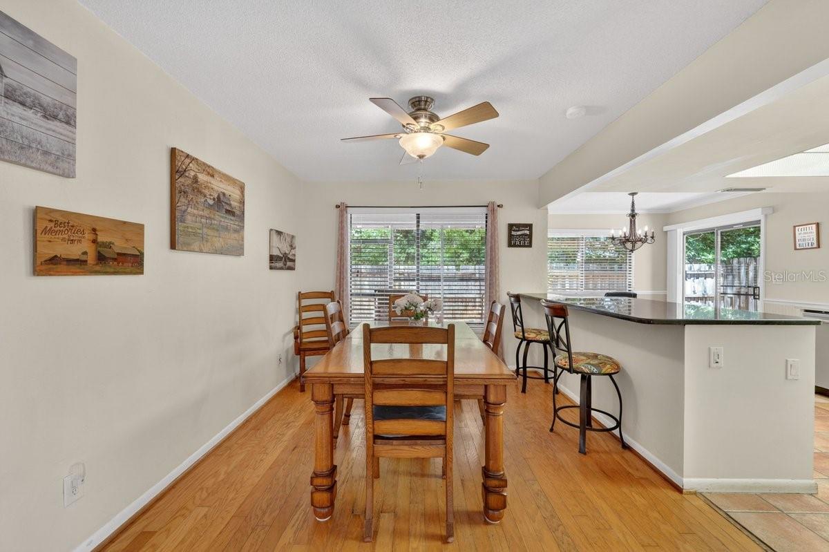 302 Gatewood Ct Property Photo 8