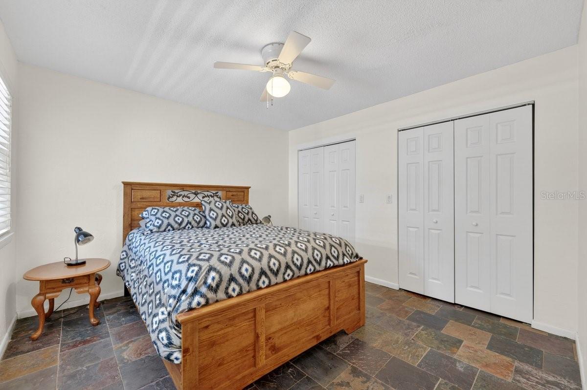 302 Gatewood Ct Property Photo 16