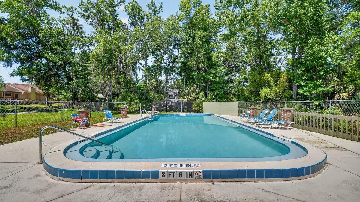 302 Gatewood Ct Property Photo 42