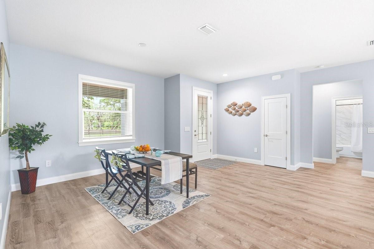 2030 Hontoon Rd Property Photo 8