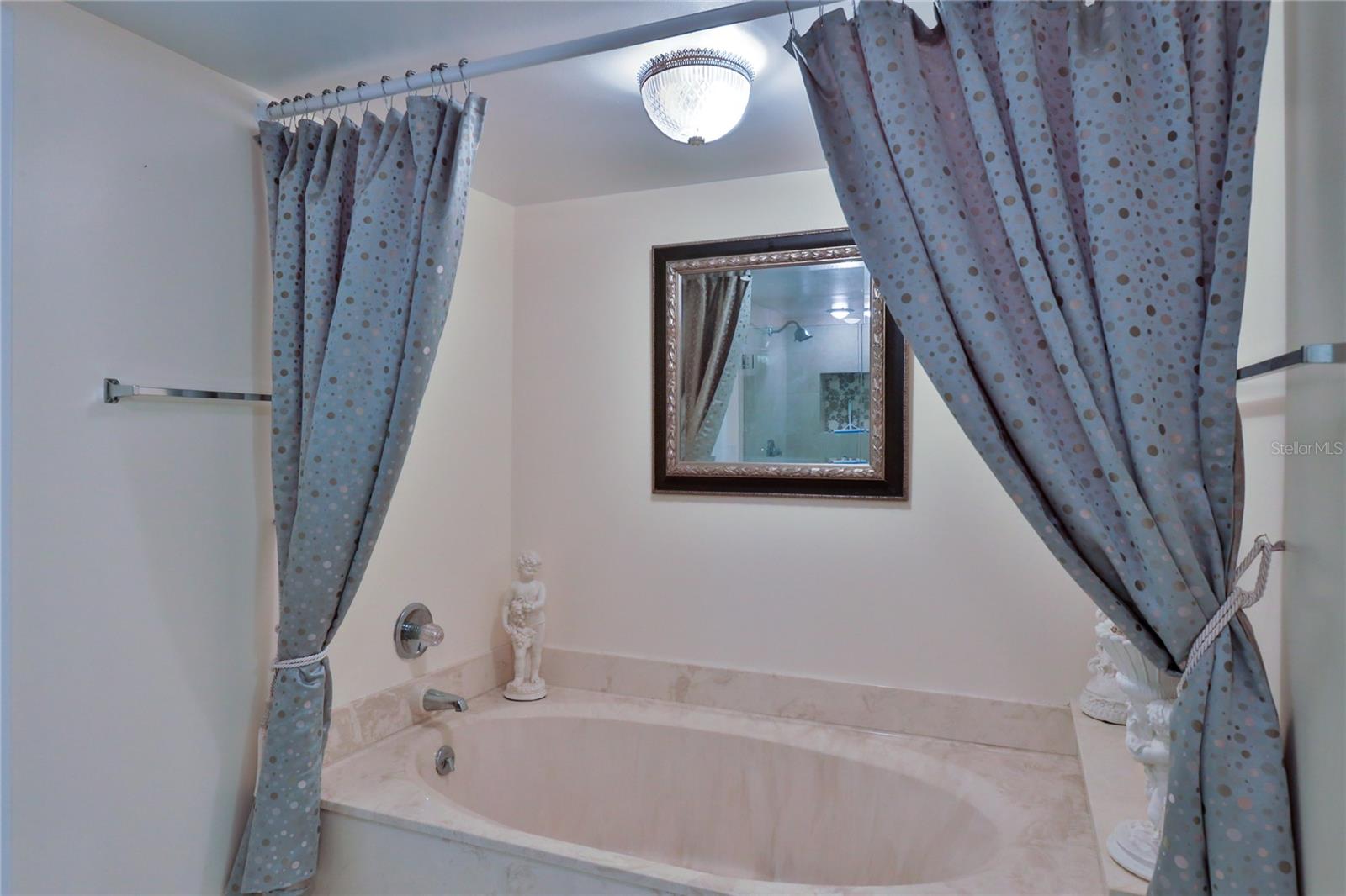 2200 N Atlantic Ave #1201 Property Photo 31