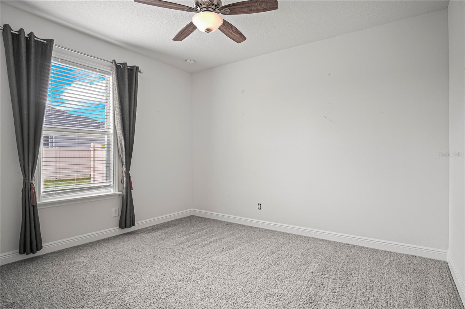 1772 Killian Dr Ne Property Photo 4