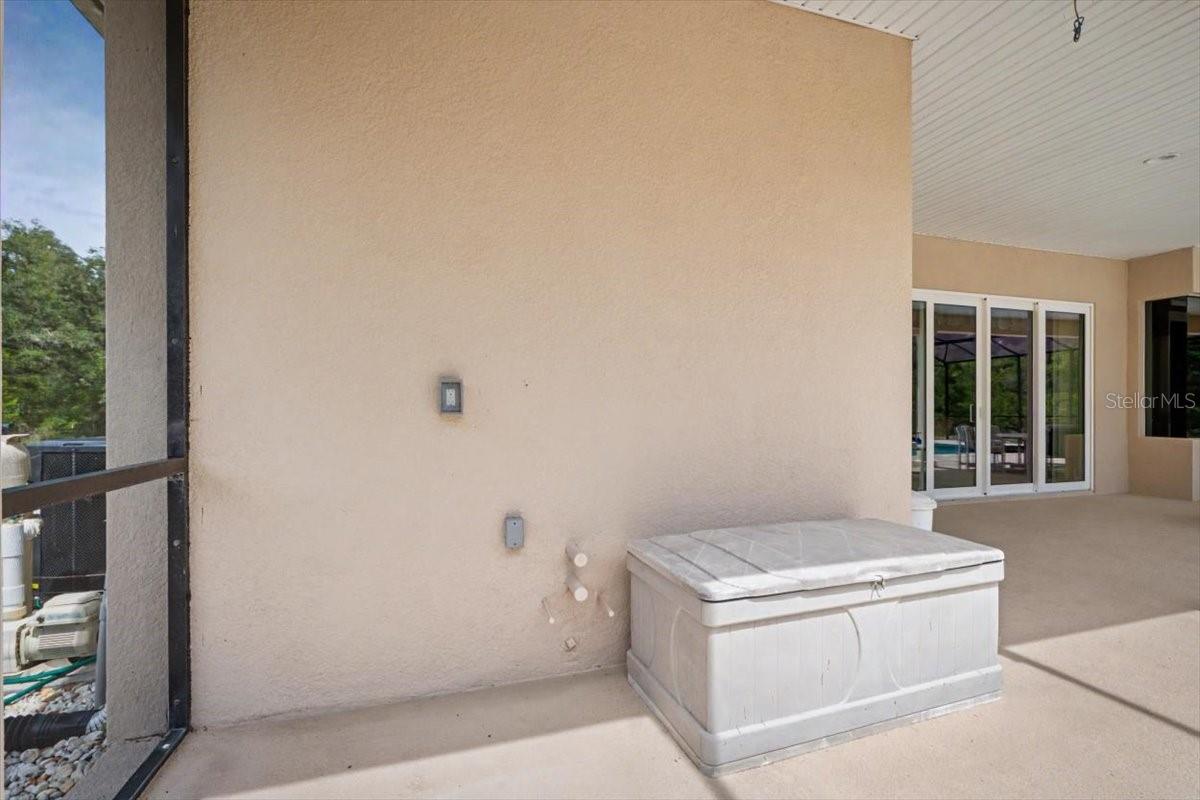 1812 Taylor Rd Property Photo 21
