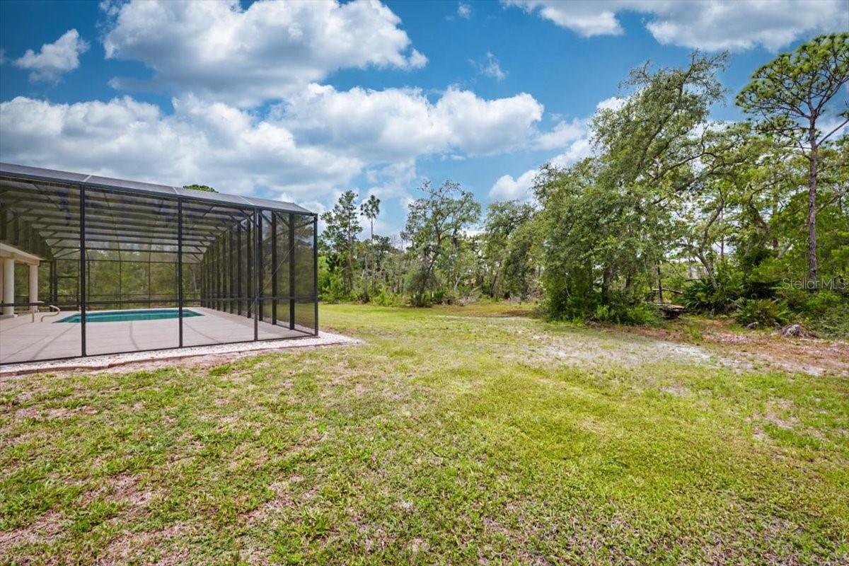 1812 Taylor Rd Property Photo 22
