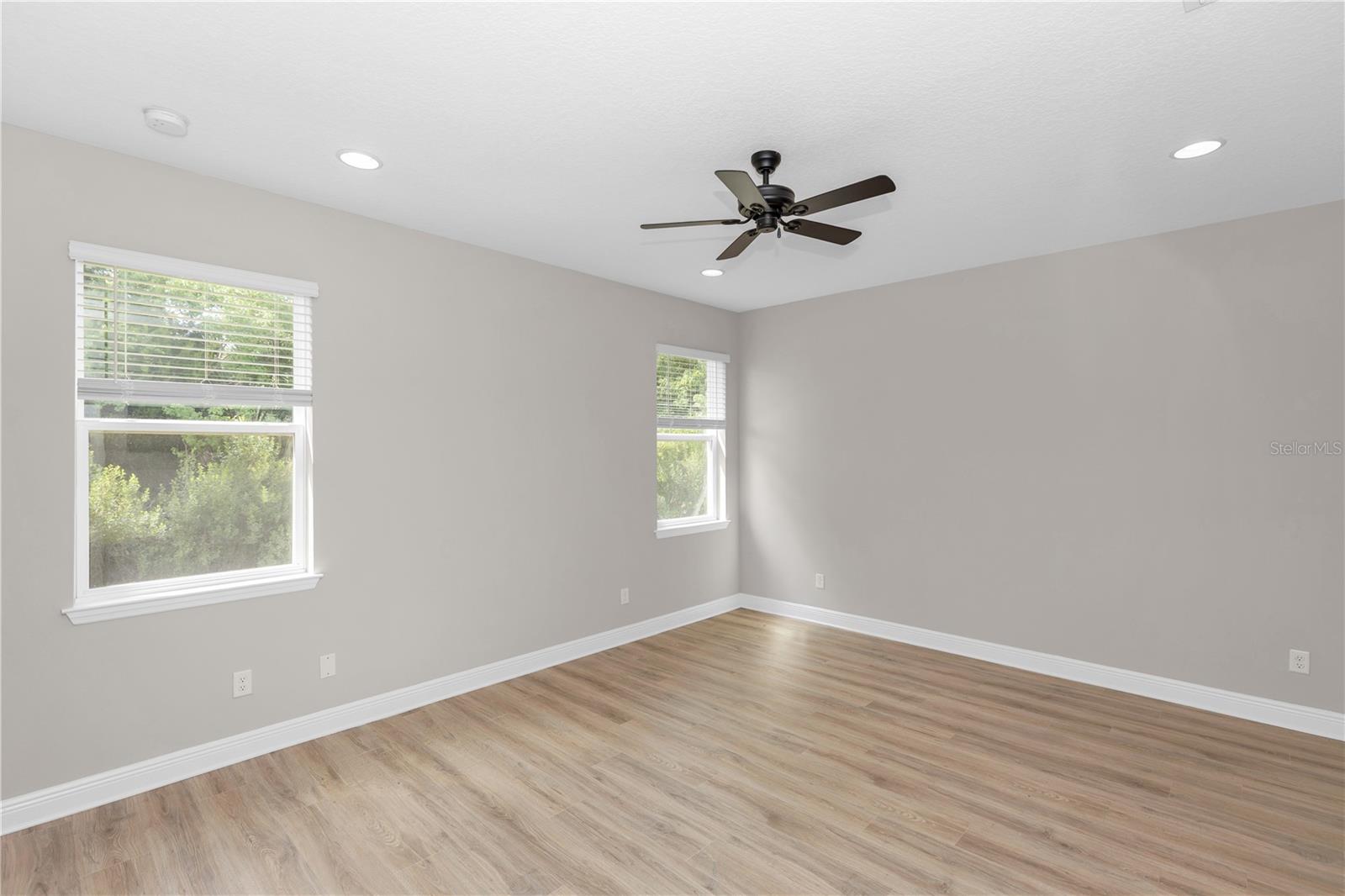 790 Hyperion Dr Property Photo 15