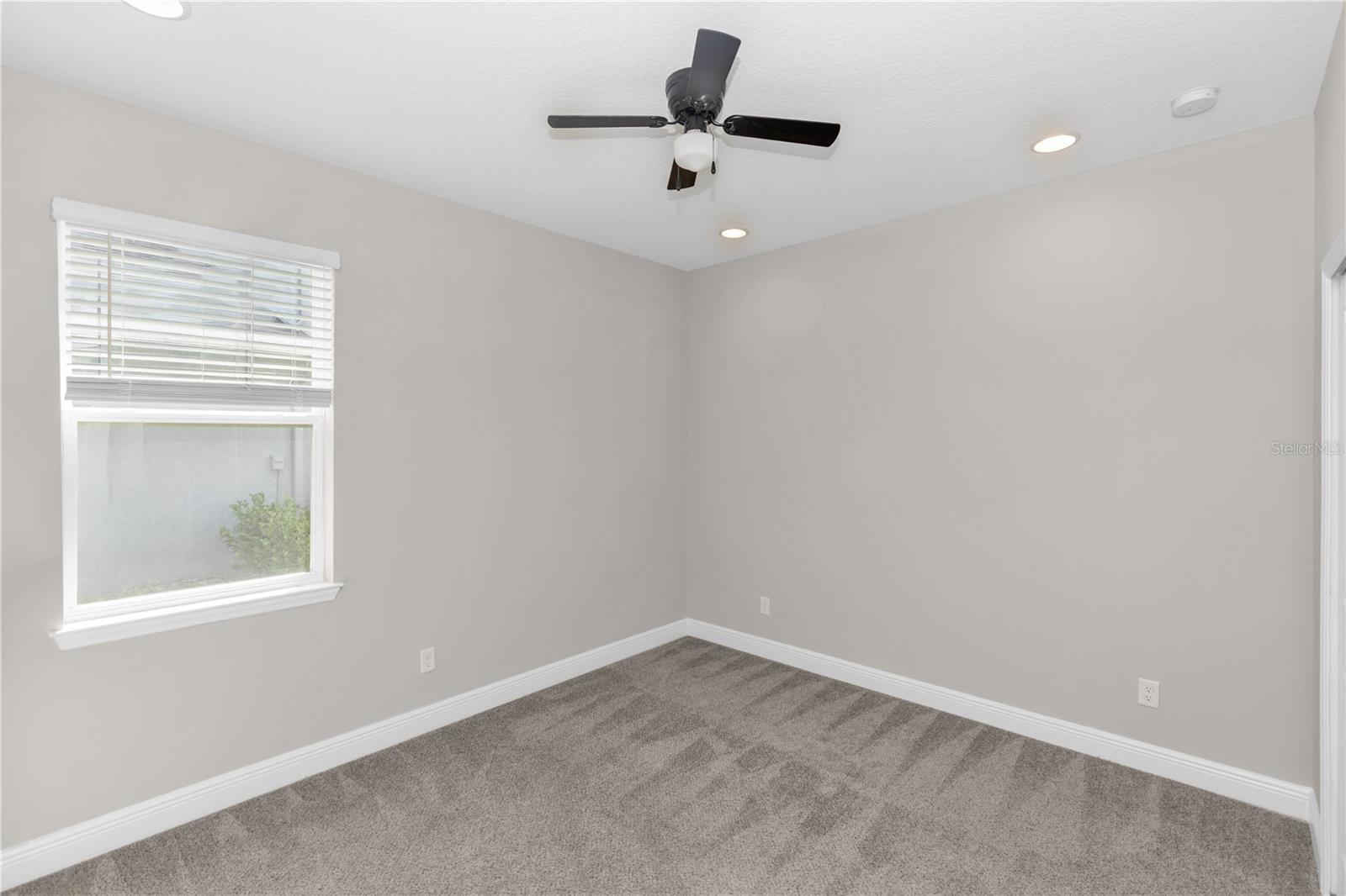 790 Hyperion Dr Property Photo 23