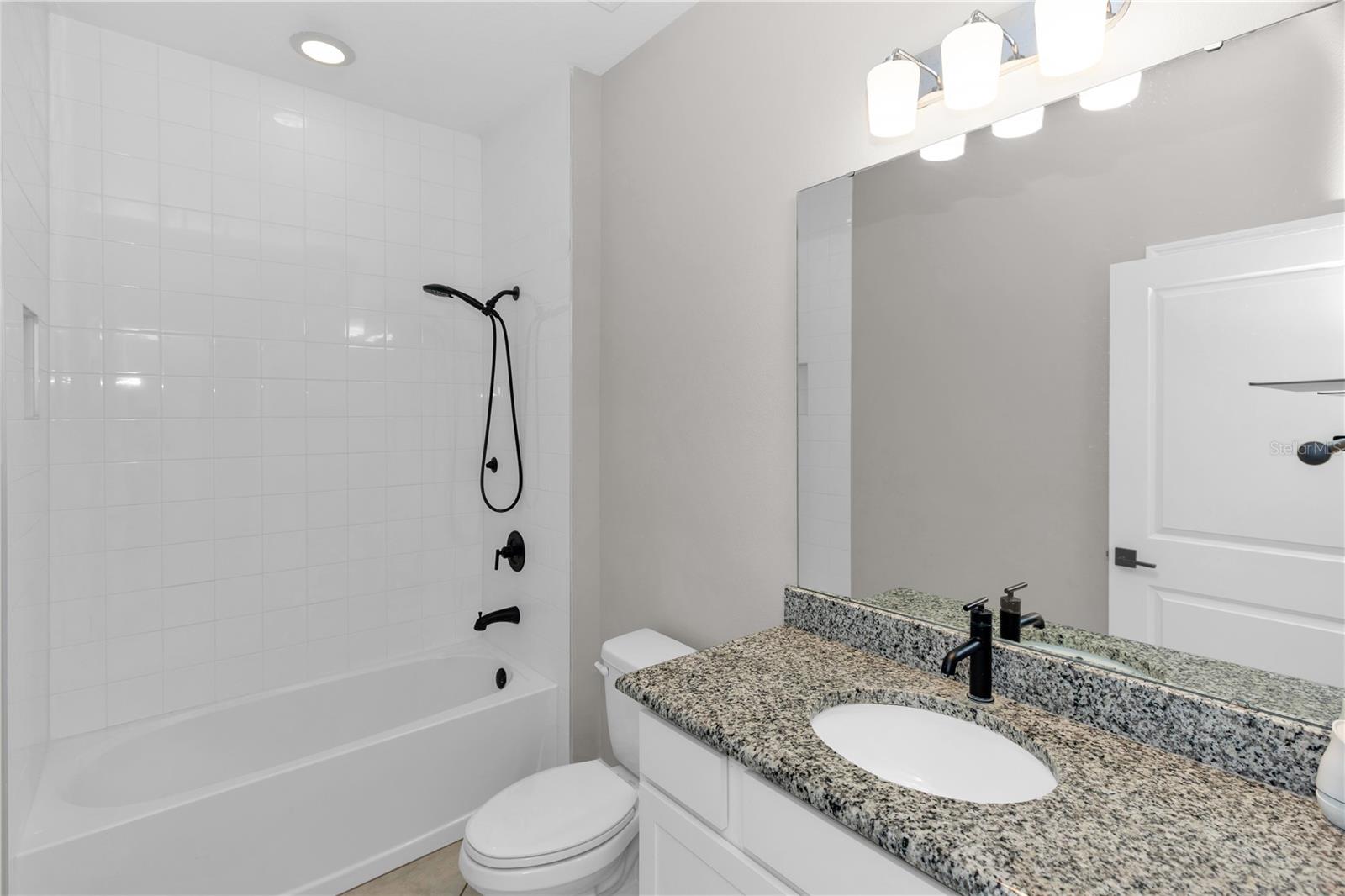 790 Hyperion Dr Property Photo 24