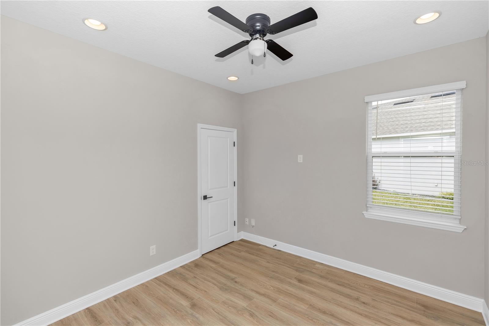 790 Hyperion Dr Property Photo 26