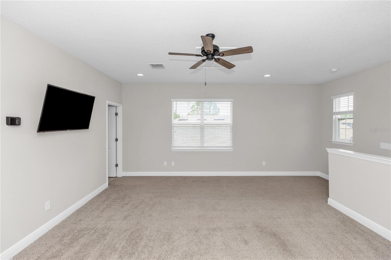 790 Hyperion Dr Property Photo 30