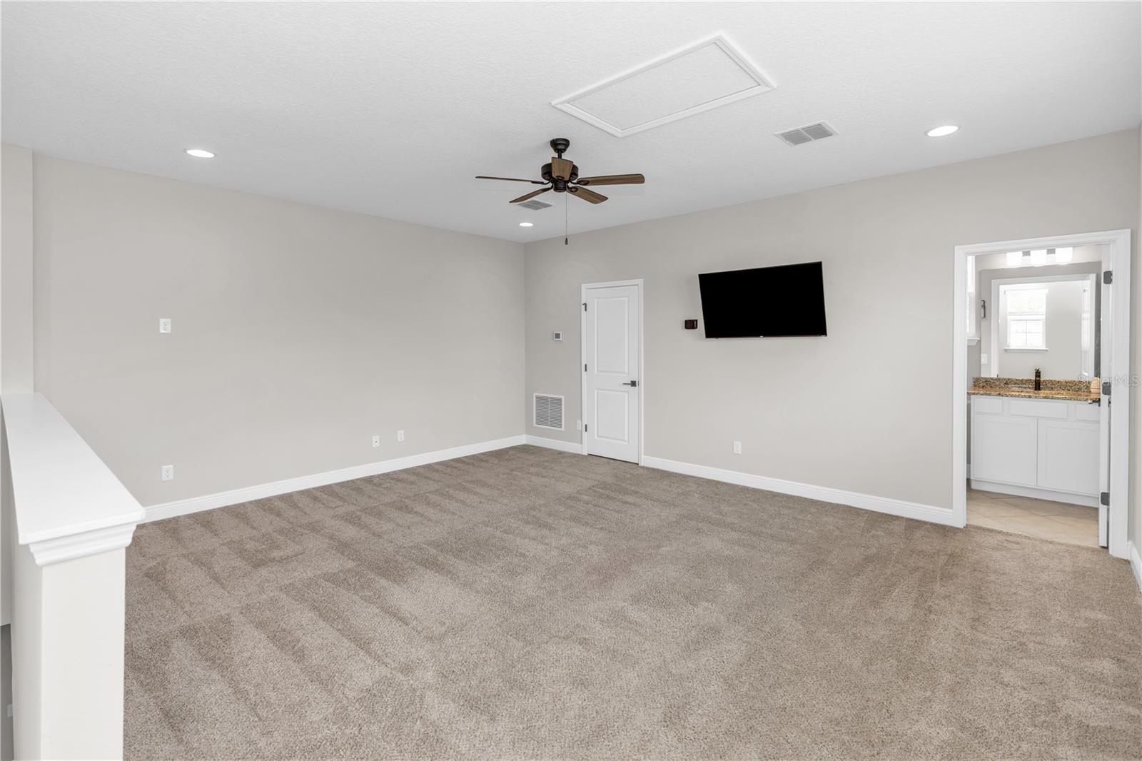 790 Hyperion Dr Property Photo 31