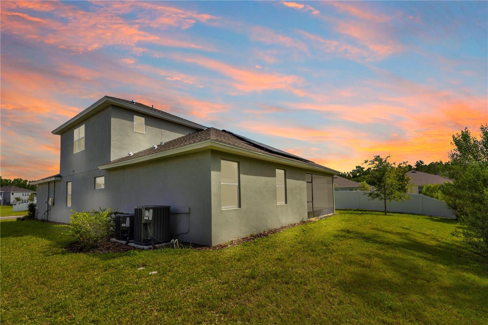 790 Hyperion Dr Property Photo 35