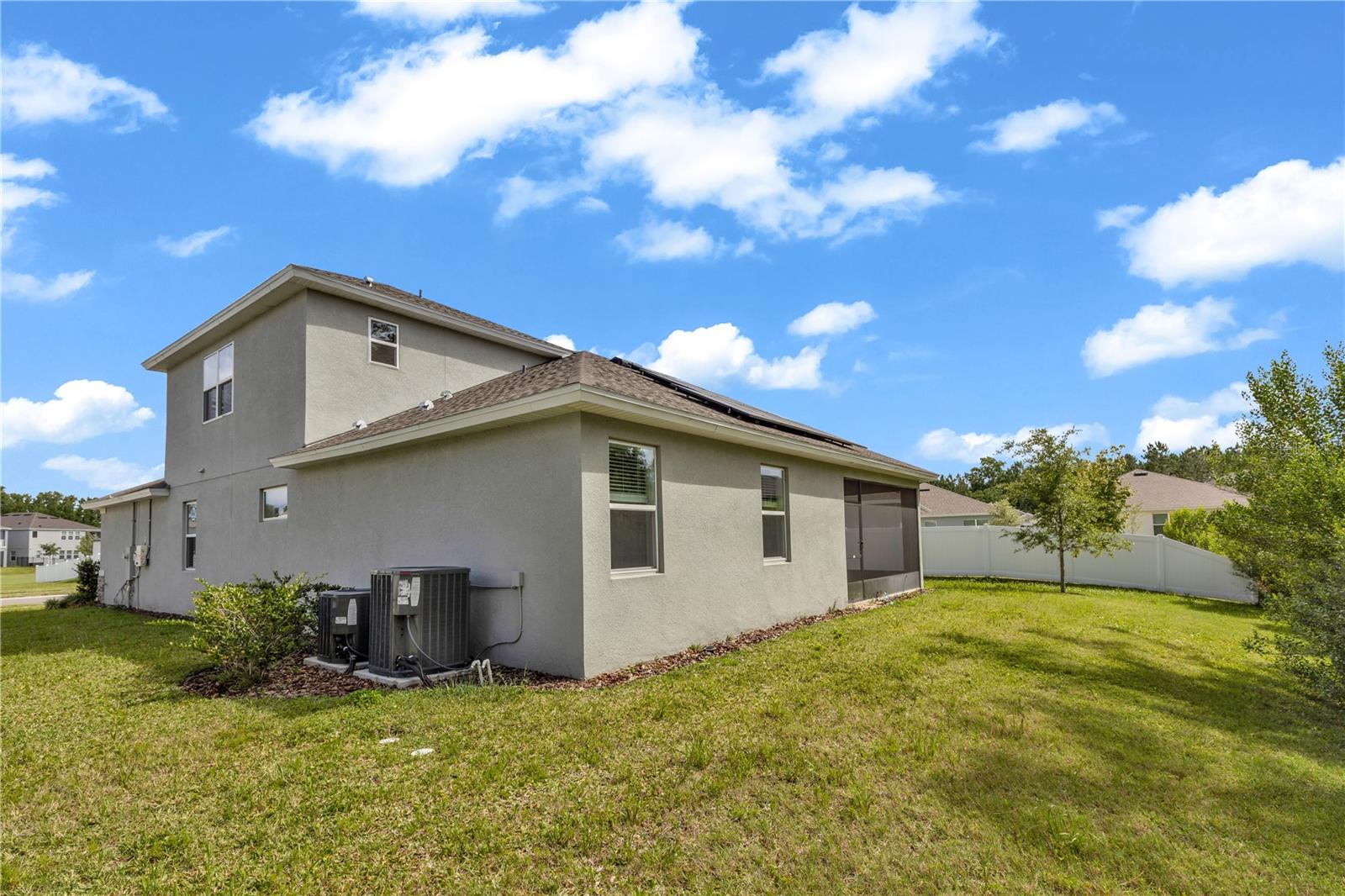 790 Hyperion Dr Property Photo 36