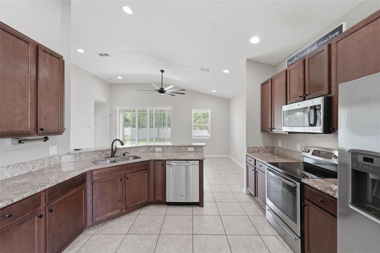 695 Champions Gate Blvd Property Photo 13