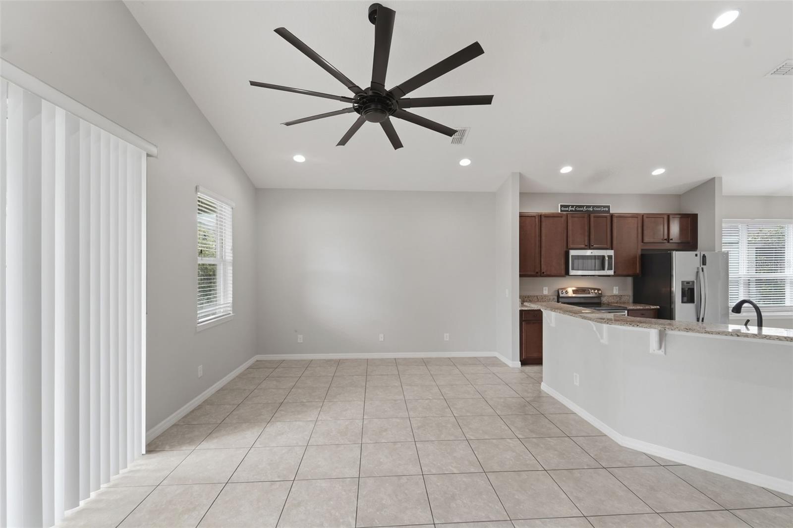 695 Champions Gate Blvd Property Photo 16