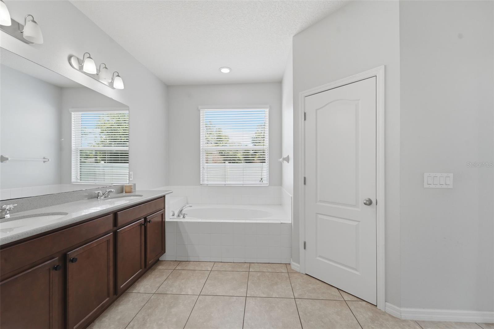 695 Champions Gate Blvd Property Photo 35